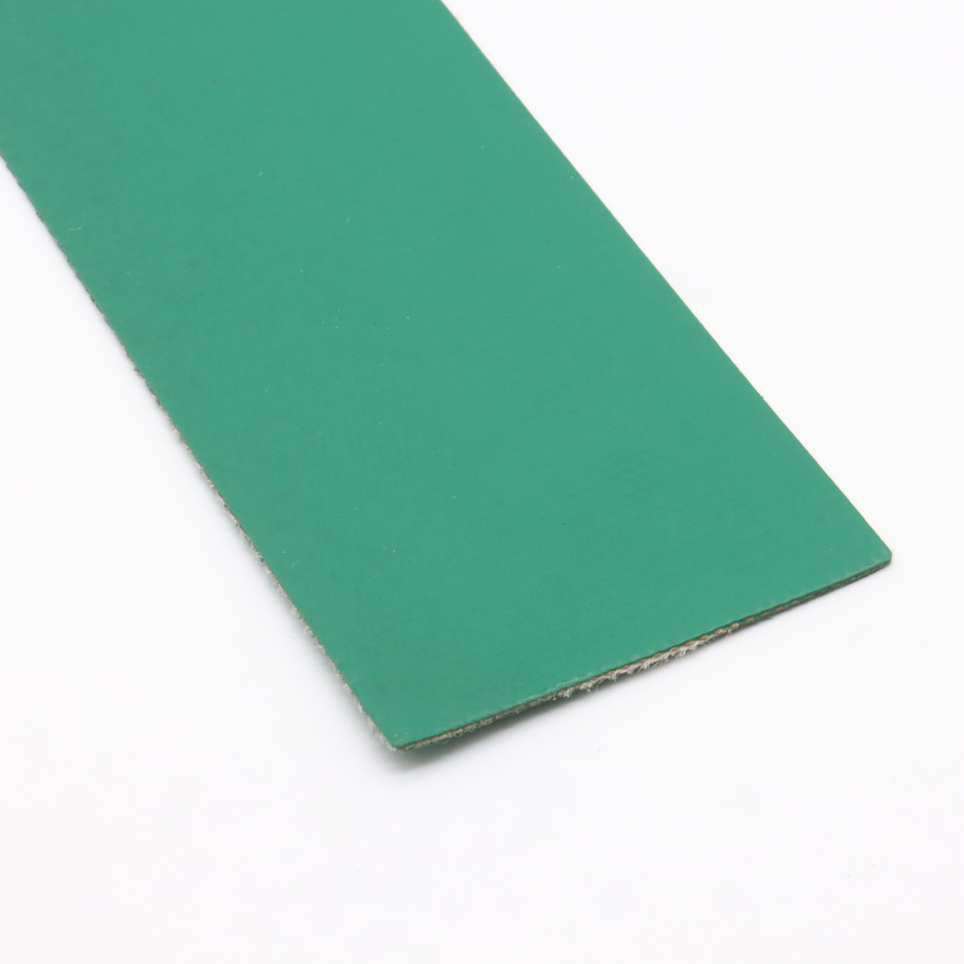 Cinturón texturizado de dos lados verde